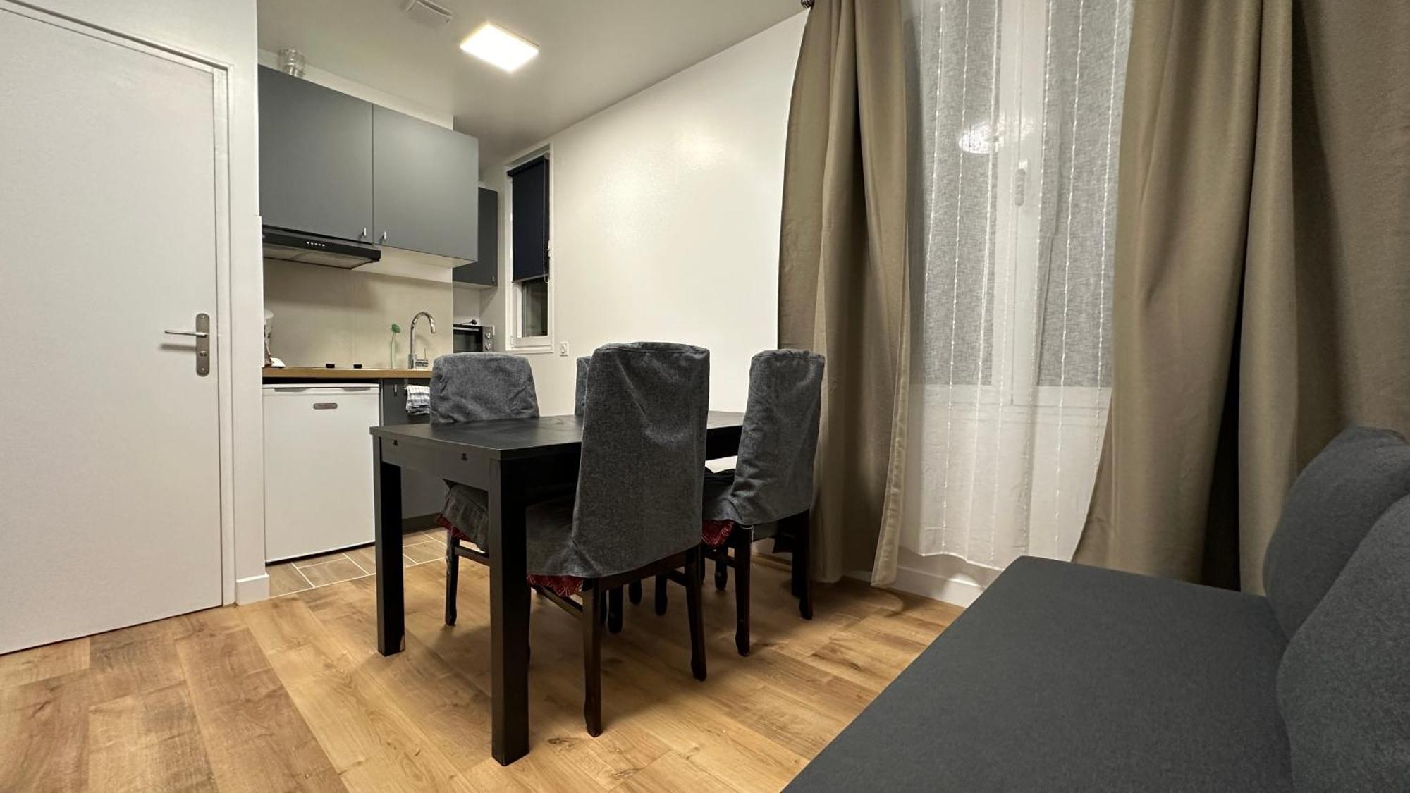 Lacharriere-Logement Entier 38M2 Paris Exterior foto